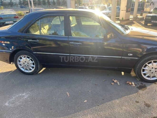 Mercedes C 180 1999, 300,000 km - 1.8 l - Gəncə