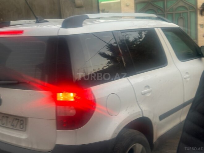 Skoda Yeti 2012, 169,000 km - 1.2 l - Bakı