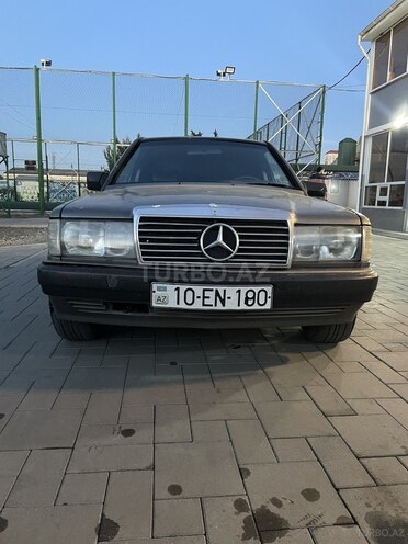 Mercedes 190 1987, 250,000 km - 2.0 l - Masallı