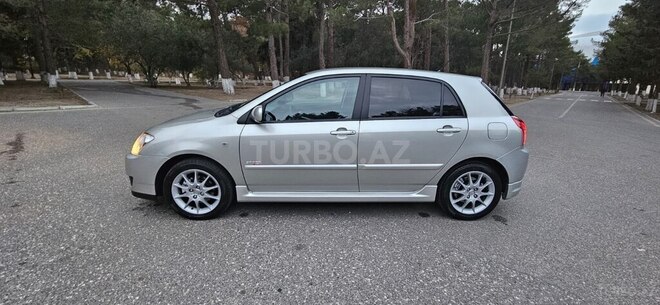 Toyota Corolla 2005, 135,000 km - 1.4 l - Sumqayıt