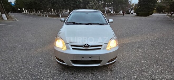 Toyota Corolla 2005, 135,000 km - 1.4 l - Sumqayıt