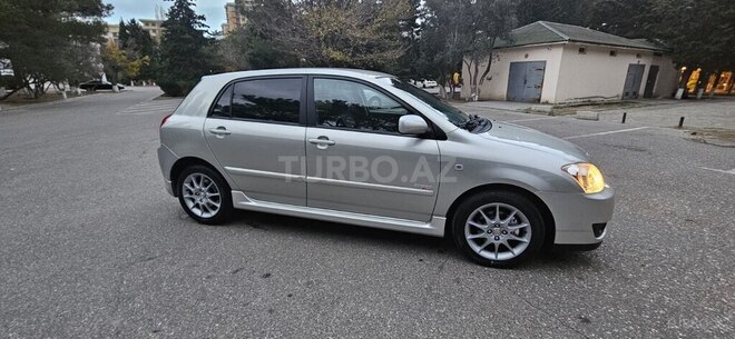 Toyota Corolla 2005, 135,000 km - 1.4 l - Sumqayıt
