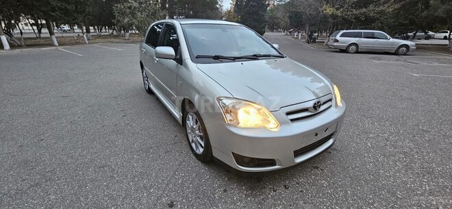 Toyota Corolla 2005, 135,000 km - 1.4 l - Sumqayıt