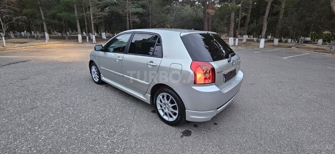 Toyota Corolla 2005, 135,000 km - 1.4 l - Sumqayıt