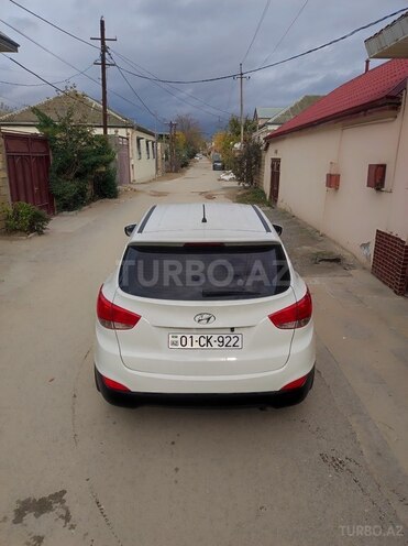 Hyundai ix35 2011, 420,000 km - 2.4 l - Bakı