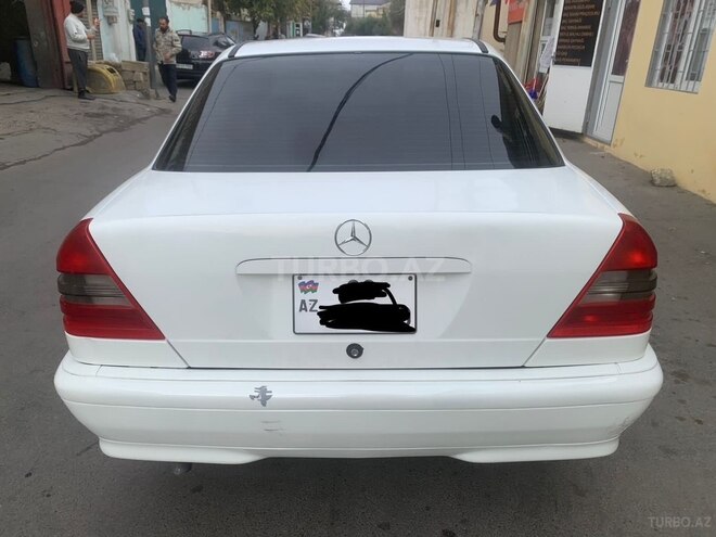 Mercedes C 180 2007, 320,000 km - 1.8 l - Bakı