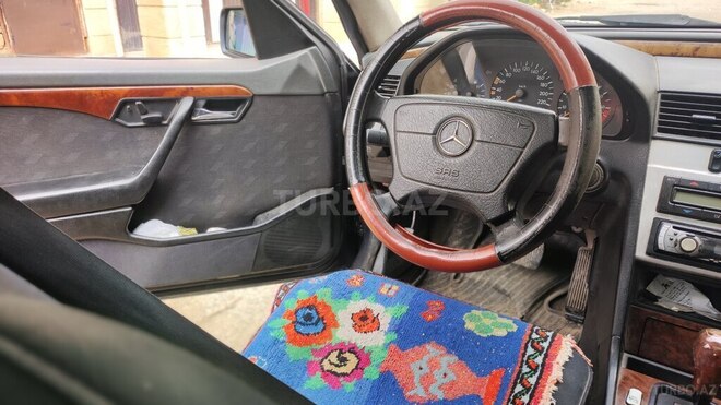 Mercedes C 220 1996, 563,878 km - 2.2 l - Bakı