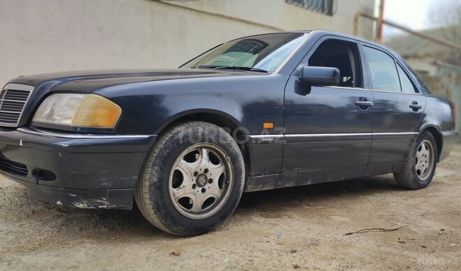 Mercedes C 220 1996, 563,878 km - 2.2 l - Bakı