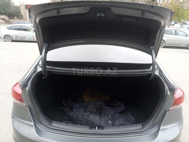 Hyundai Elantra 2016, 190,000 km - 1.6 l - Bakı