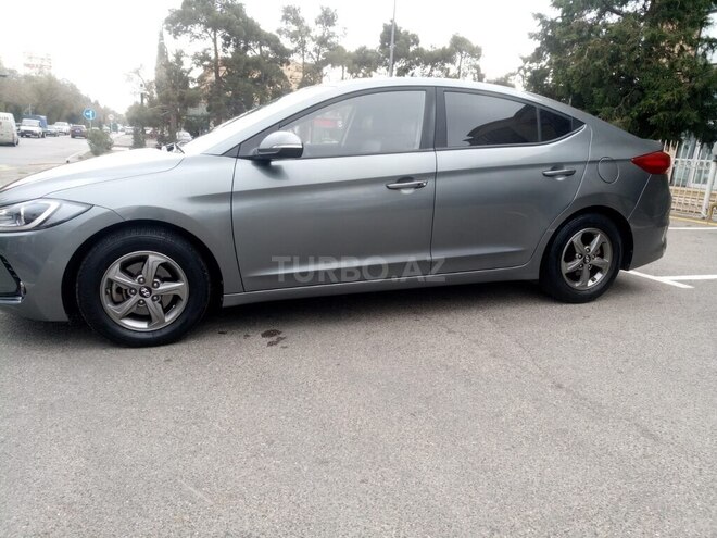 Hyundai Elantra 2016, 190,000 km - 1.6 l - Bakı