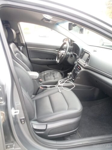 Hyundai Elantra 2016, 190,000 km - 1.6 l - Bakı