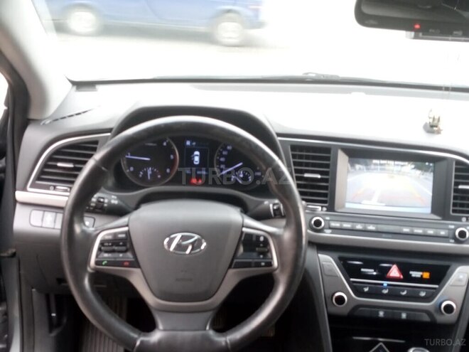 Hyundai Elantra 2016, 190,000 km - 1.6 l - Bakı