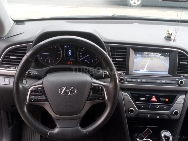Hyundai Elantra 2016, 190,000 km - 1.6 l - Bakı