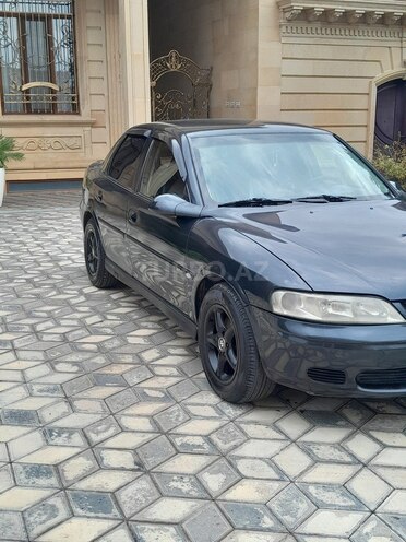 Opel Vectra 2001, 325,968 km - 2.2 l - Şəmkir