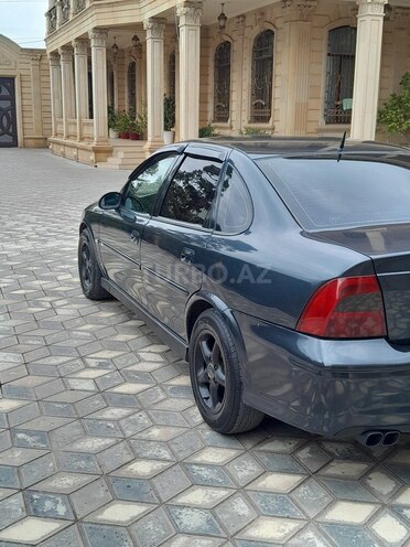 Opel Vectra 2001, 325,968 km - 2.2 l - Şəmkir