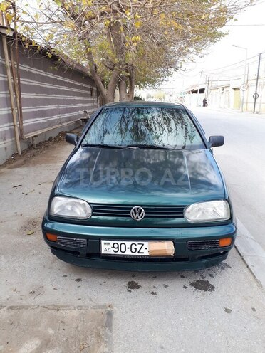 Volkswagen Golf 1996, 100,000 km - 1.8 l - Bakı