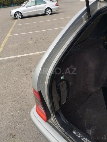 Mercedes C 180 1997, 365,230 km - 1.8 л - Qazax