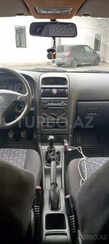 Opel Astra 1999, 303,177 km - 1.6 l - Quba