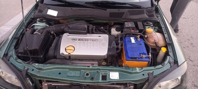 Opel Astra 1999, 303,177 km - 1.6 l - Quba