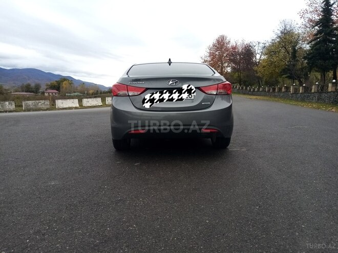 Hyundai Elantra 2012, 115,000 km - 1.6 l - İsmayıllı