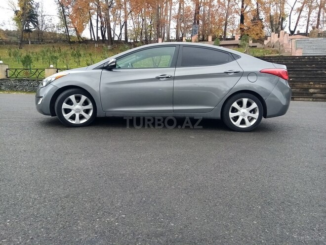 Hyundai Elantra 2012, 115,000 km - 1.6 l - İsmayıllı