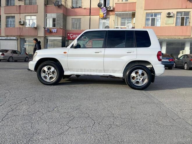 Mitsubishi Pajero io 1999, 250,000 km - 1.8 l - Bakı