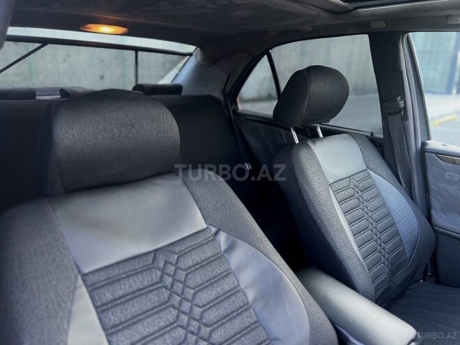 Mercedes E 270 1999, 365,000 km - 2.7 l - Bakı