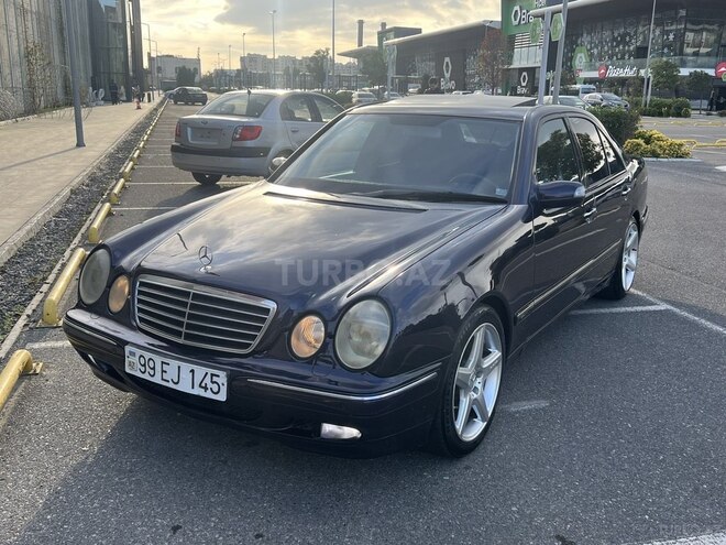 Mercedes E 270 1999, 365,000 km - 2.7 l - Bakı