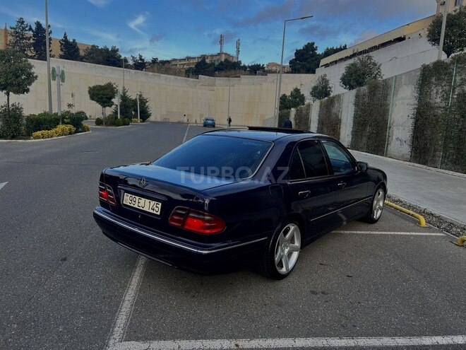 Mercedes E 270 1999, 365,000 km - 2.7 l - Bakı