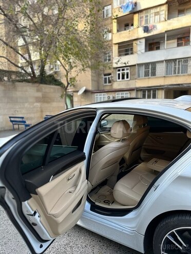 BMW 528 2014, 260,000 km - 2.0 l - Bakı