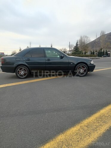 Mercedes C 200 1997, 256,900 km - 2.0 l - Bakı