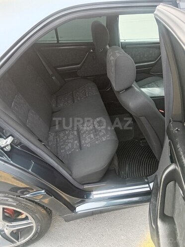 Mercedes C 200 1997, 256,900 km - 2.0 l - Bakı