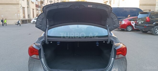Hyundai Elantra 2014, 165,119 km - 1.8 l - Bakı