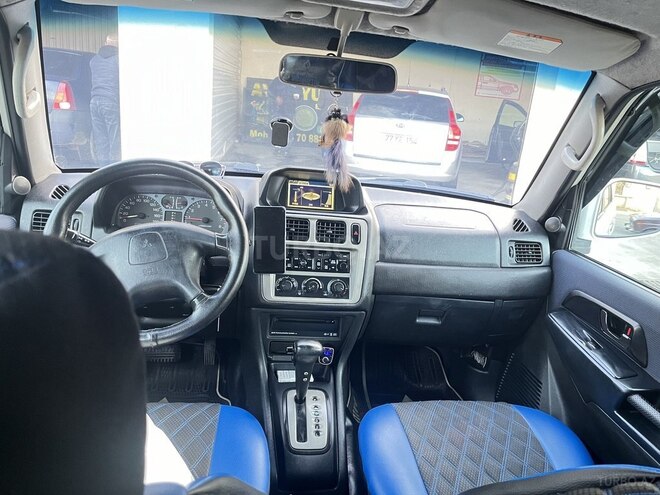 Mitsubishi Pajero io 2000, 380,000 km - 1.8 л - Bakı