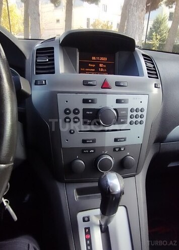 Opel Zafira 2006, 206,500 km - 2.2 l - Bakı