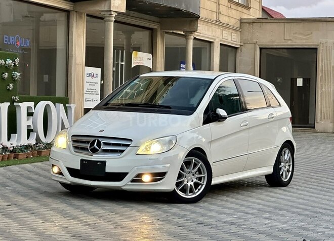 Mercedes B 180 2008, 112,000 km - 1.7 l - Bakı