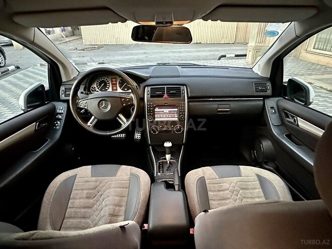 Mercedes B 180 2008, 112,000 km - 1.7 l - Bakı