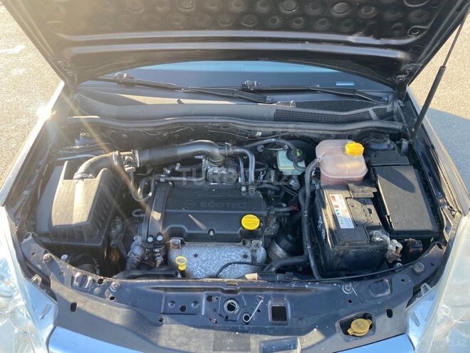 Opel Astra 2009, 245,000 km - 1.4 l - Bakı