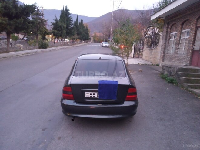 Opel Vectra 1996, 449,460 km - 1.8 л - Şəki