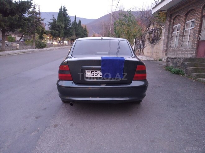 Opel Vectra 1996, 449,460 km - 1.8 л - Şəki