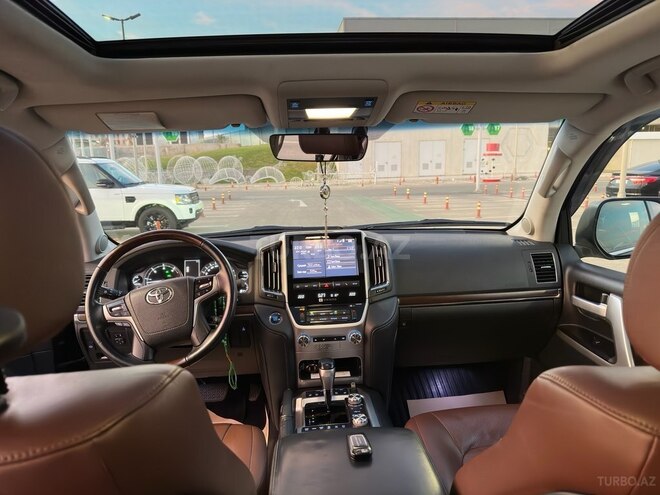 Toyota Land Cruiser 2017, 130,000 km - 4.5 l - Bakı