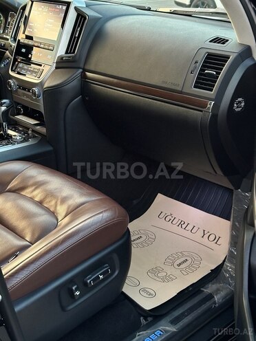 Toyota Land Cruiser 2017, 130,000 km - 4.5 l - Bakı