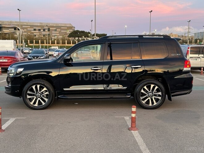 Toyota Land Cruiser 2017, 130,000 km - 4.5 l - Bakı