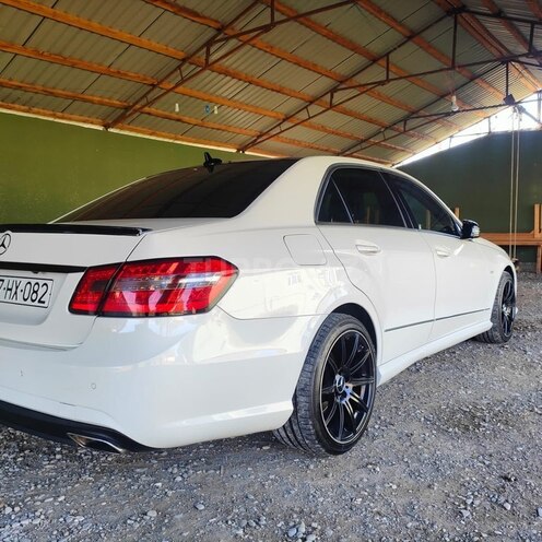 Mercedes E 200 2011, 194,000 km - 1.8 l - Bakı