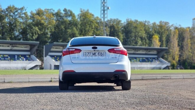 Kia Cerato 2015, 99,618 km - 2.0 l - Lənkəran