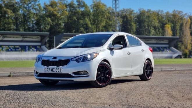 Kia Cerato 2015, 99,618 km - 2.0 l - Lənkəran