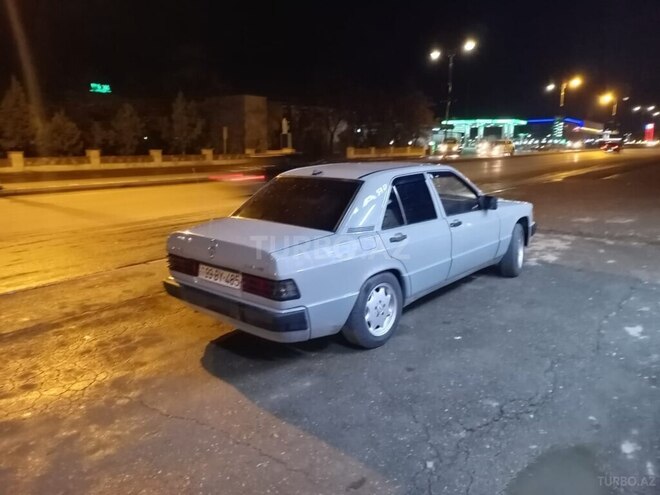 Mercedes 190 1990, 250,000 km - 2.0 l - Xaçmaz