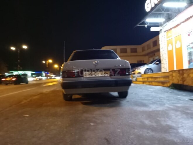 Mercedes 190 1990, 250,000 km - 2.0 l - Xaçmaz