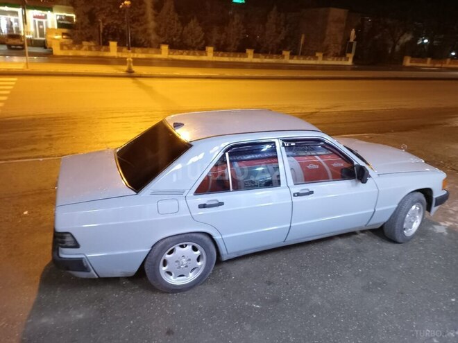Mercedes 190 1990, 250,000 km - 2.0 l - Xaçmaz