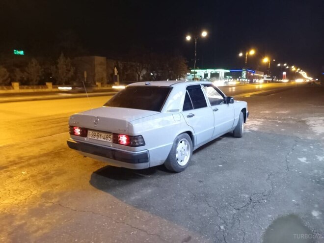 Mercedes 190 1990, 250,000 km - 2.0 l - Xaçmaz